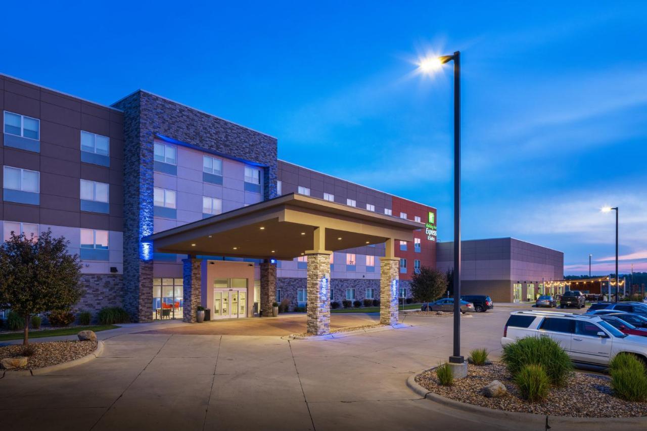 Holiday Inn Express & Suites Sioux City North - Event Center By Ihg Dakota Dunes Ngoại thất bức ảnh