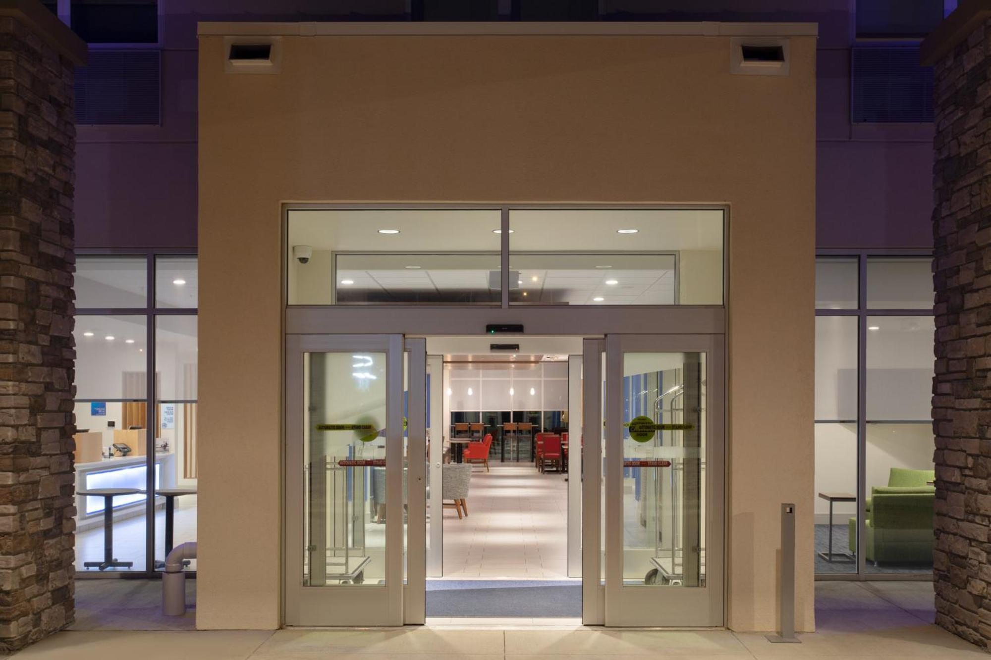 Holiday Inn Express & Suites Sioux City North - Event Center By Ihg Dakota Dunes Ngoại thất bức ảnh
